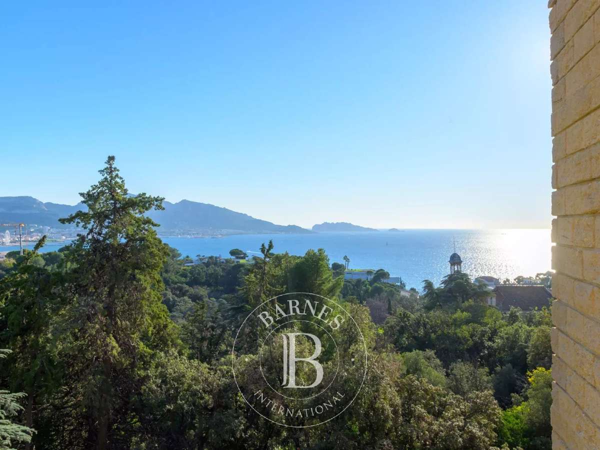 Apartment Marseille 7e