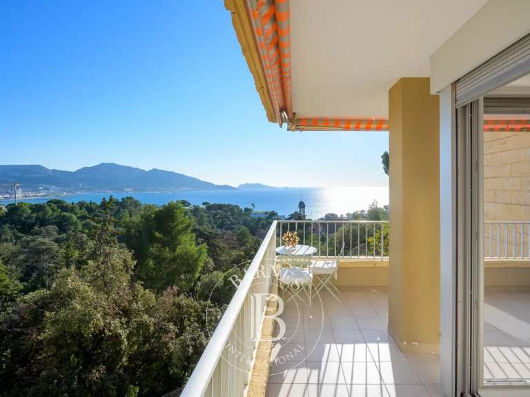 Appartement avec Vue sur mer Marseille 7e - 3 chambres - 104m²