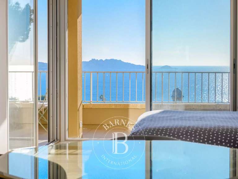 Appartement avec Vue sur mer Marseille 7e - 3 chambres - 104m²