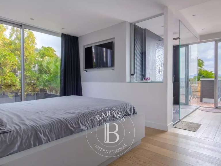 Appartement Marseille 7e - 2 chambres - 135m²