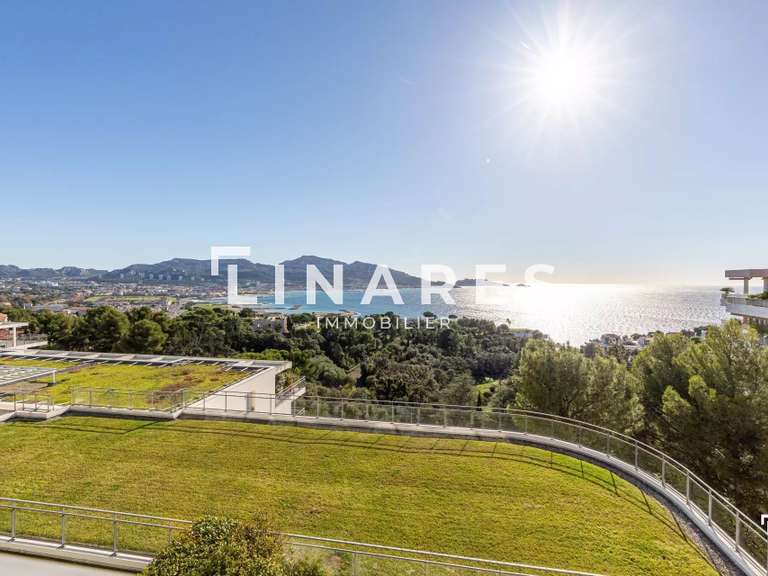 Appartement Marseille 7e - 3 chambres - 95m²