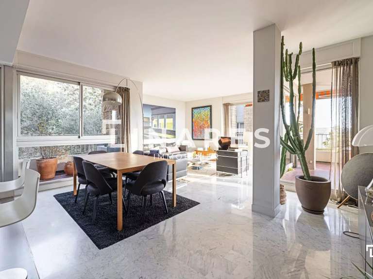 Appartement Marseille 7e - 3 chambres - 124m²