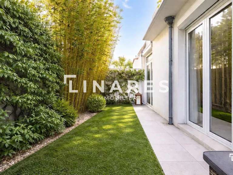 Appartement Marseille 7e - 2 chambres - 107m²