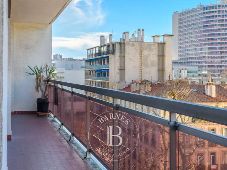 Apartment Marseille 7e - 5 bedrooms - 204m²