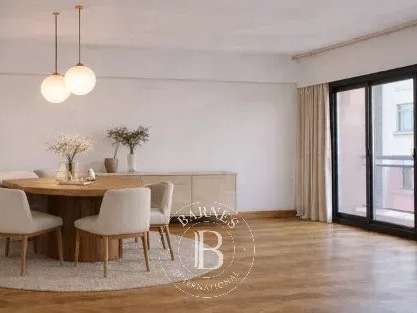 Appartement Marseille 7e - 5 chambres - 204m²