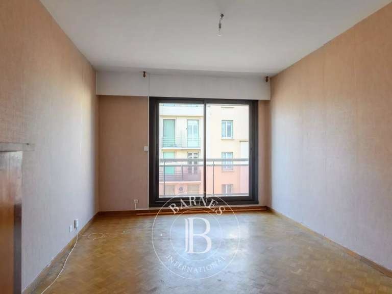 Appartement Marseille 7e - 5 chambres - 204m²