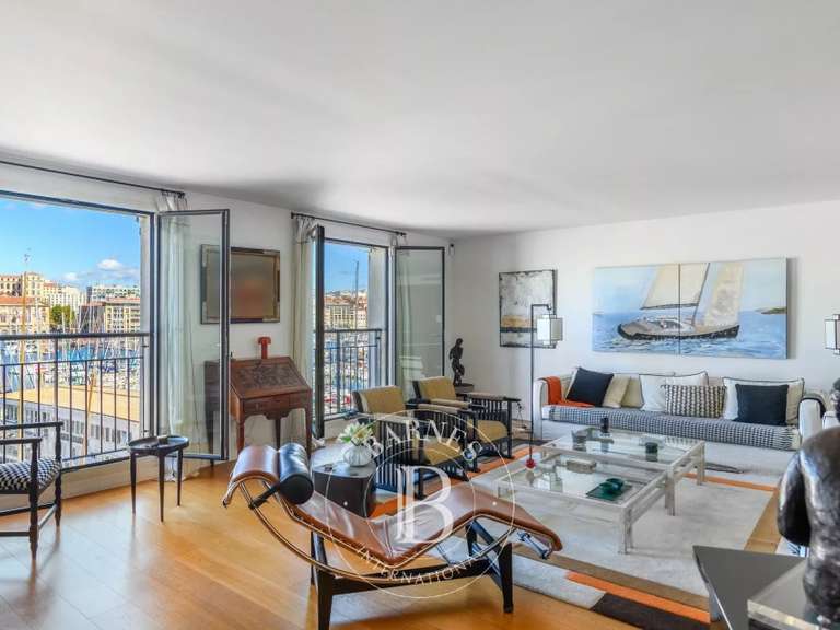 Appartement Marseille 7e - 1 chambre - 147m²