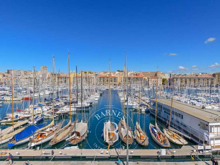 Appartement Marseille 7e - 1 chambre - 147m²