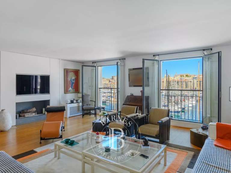 Appartement Marseille 7e - 1 chambre - 147m²