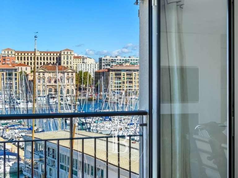 Appartement Marseille 7e - 1 chambre - 147m²