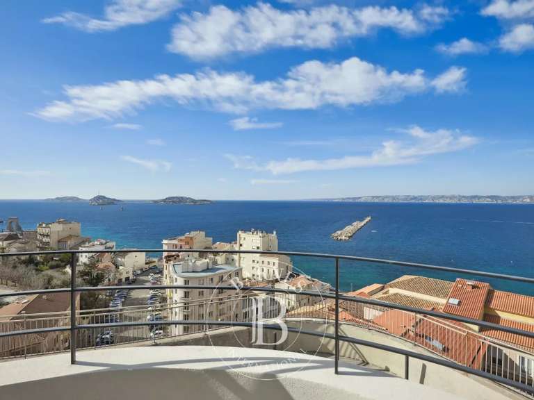 Appartement Marseille 7e - 3 chambres - 130m²