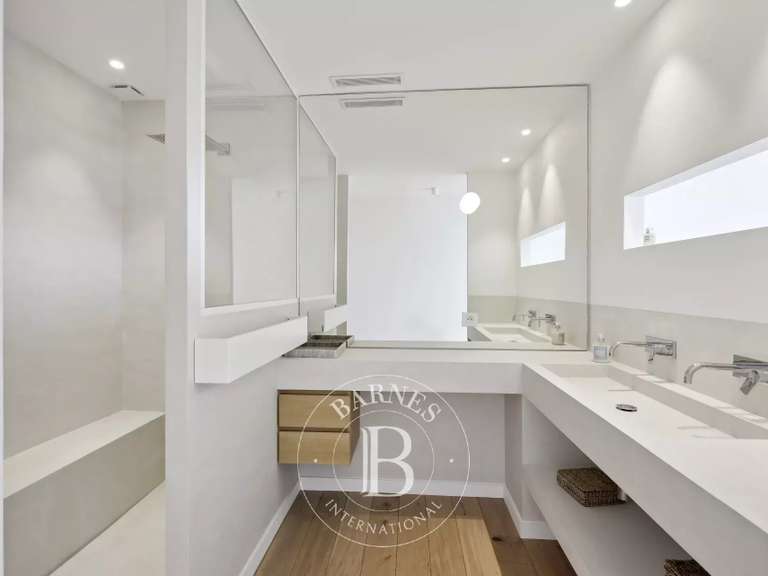 Appartement Marseille 7e - 3 chambres - 130m²