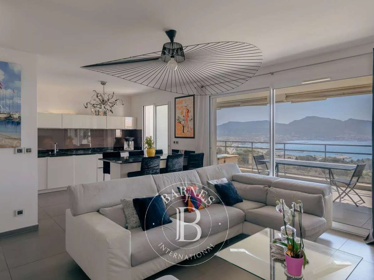 Apartment Marseille 7e