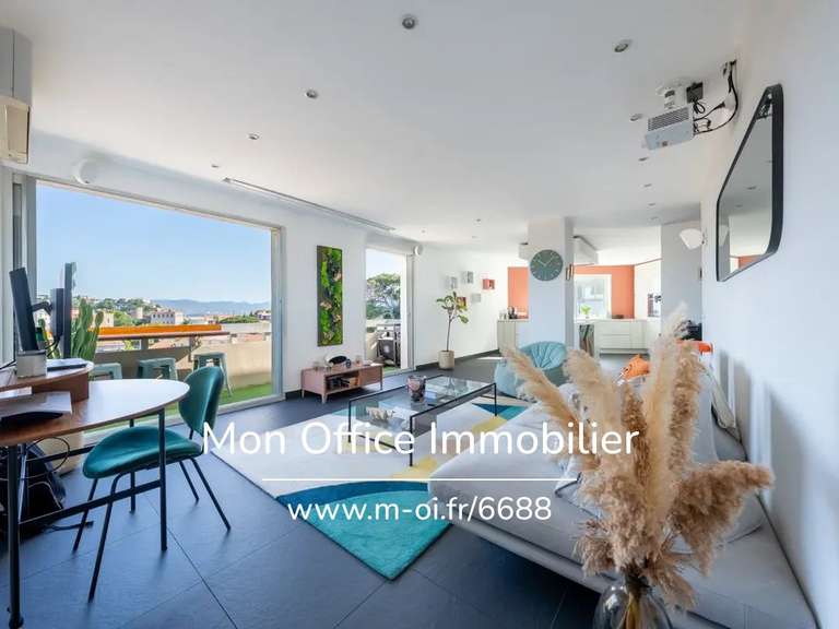 Appartement Marseille 7e - 2 chambres - 80m²
