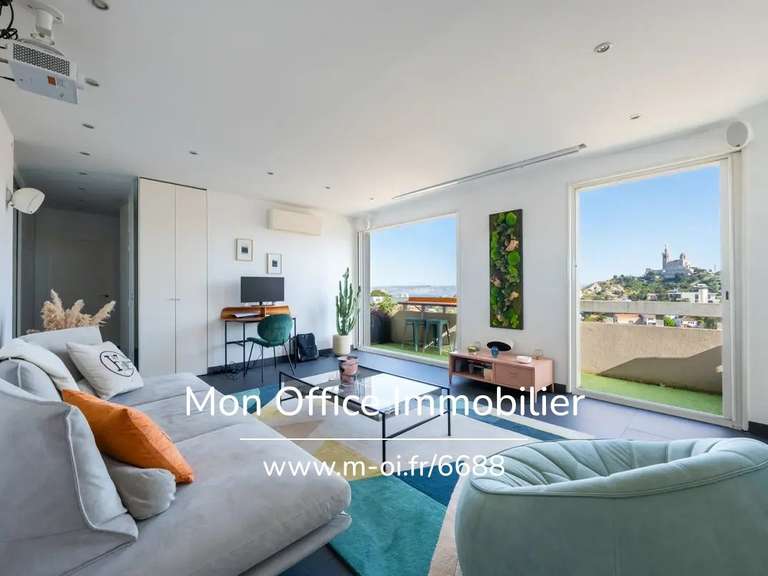 Appartement Marseille 7e - 2 chambres - 80m²