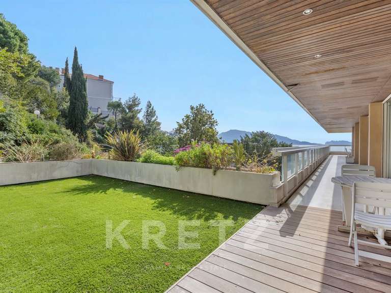 Apartment with Sea view Marseille 7e - 4 bedrooms - 201m²