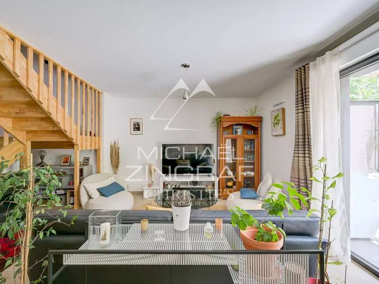 Appartement Marseille 7e - 2 chambres - 83m²