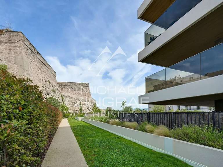 Appartement Marseille 7e - 2 chambres - 83m²