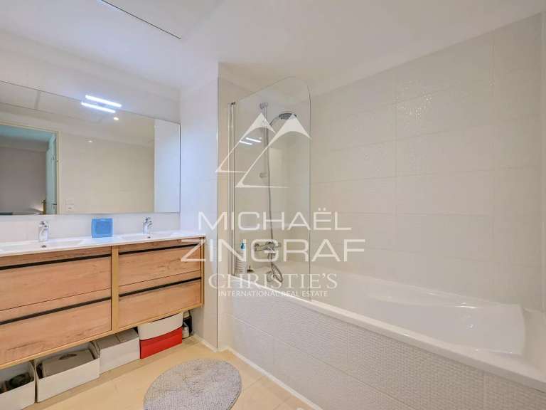 Appartement Marseille 7e - 2 chambres - 83m²