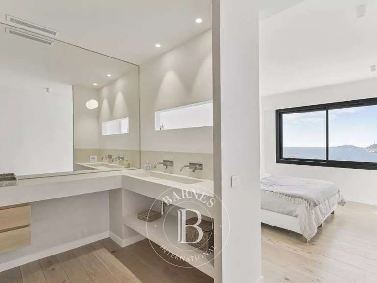 Appartement avec Vue sur mer Marseille 7e - 3 chambres - 130m²