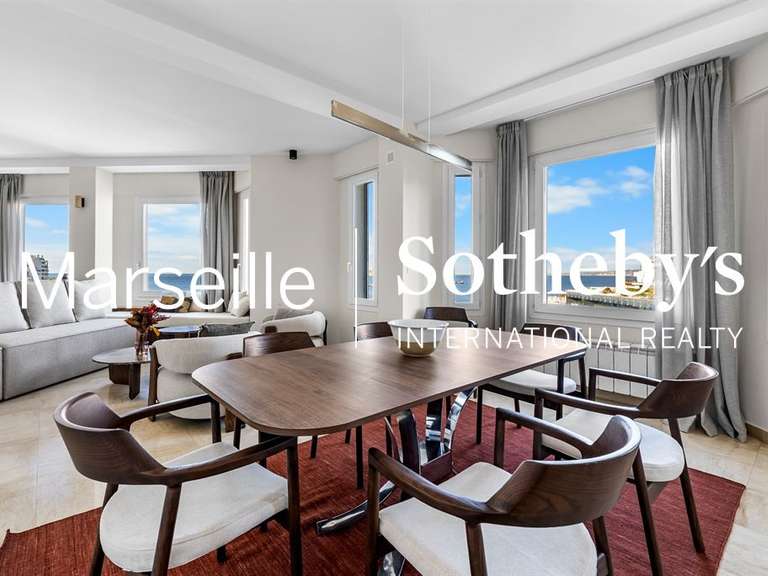 Appartement avec Vue sur mer Marseille 7e - 4 chambres - 140m²