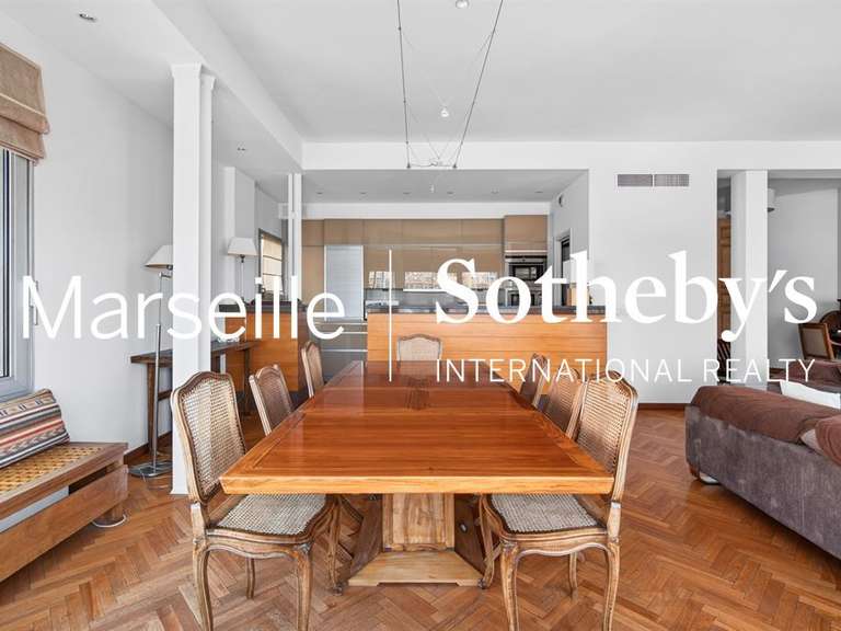 Appartement Marseille 7e - 3 chambres - 132m²