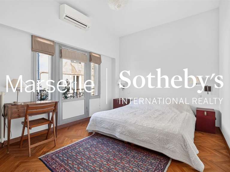 Appartement Marseille 7e - 3 chambres - 132m²