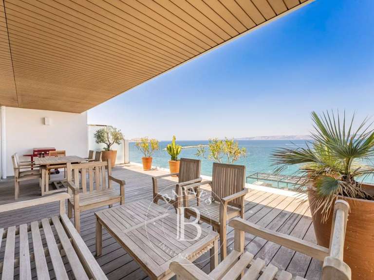 Appartement avec Vue sur mer Marseille 7e - 3 chambres - 150m²
