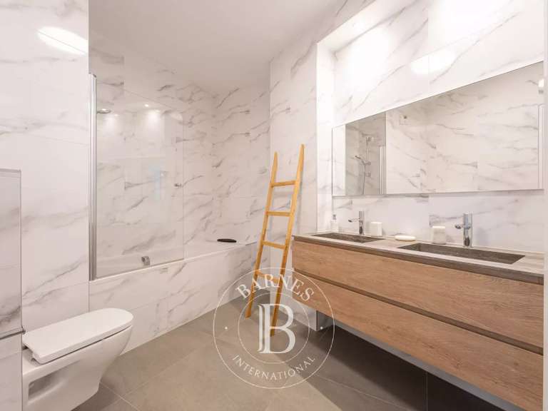 Appartement avec Vue sur mer Marseille 7e - 3 chambres - 150m²