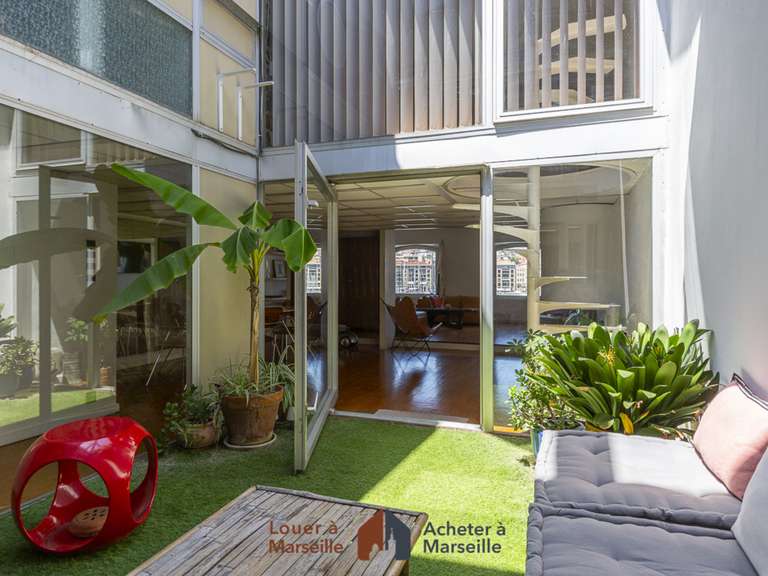 Appartement Marseille 7e - 2 chambres - 128m²