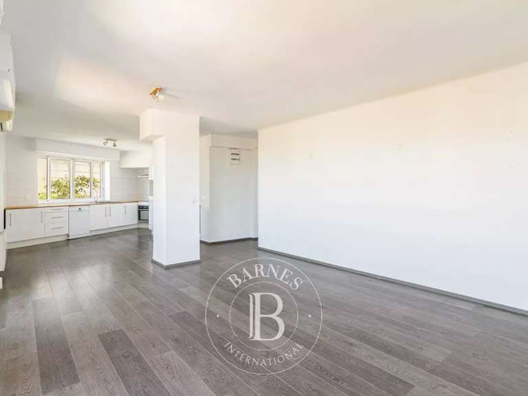 Appartement Marseille 7e - 2 chambres - 83m²