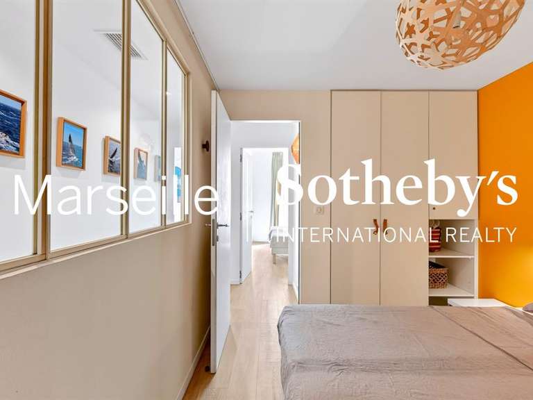 Apartment Marseille 7e - 2 bedrooms - 110m²