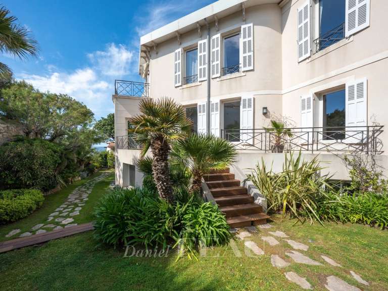 Hôtel particulier avec Vue sur mer Marseille 7e - 6 chambres - 400m²