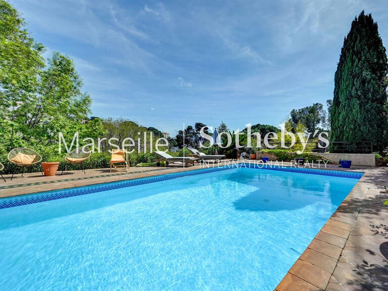 Sale House Marseille 7e - 6 bedrooms