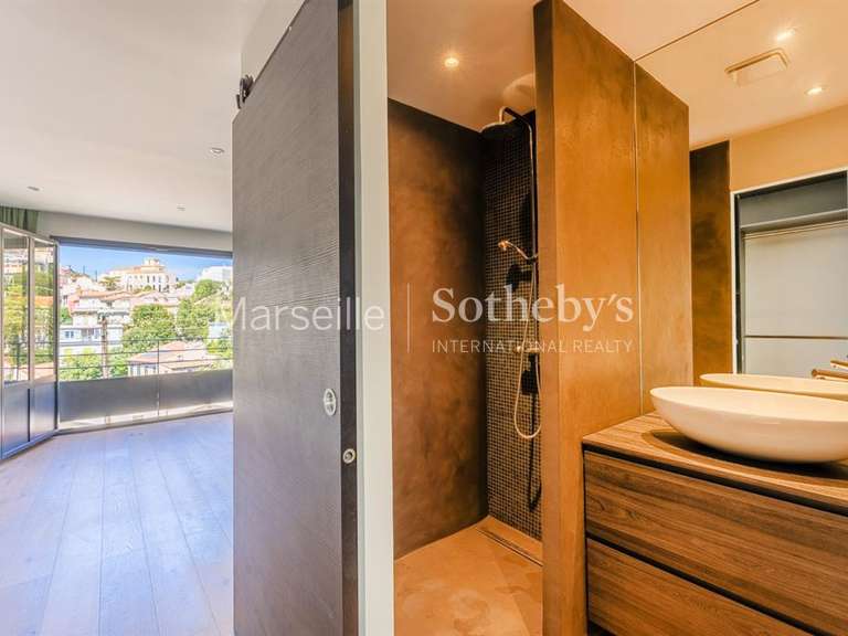 House Marseille 7e - 4 bedrooms - 190m²