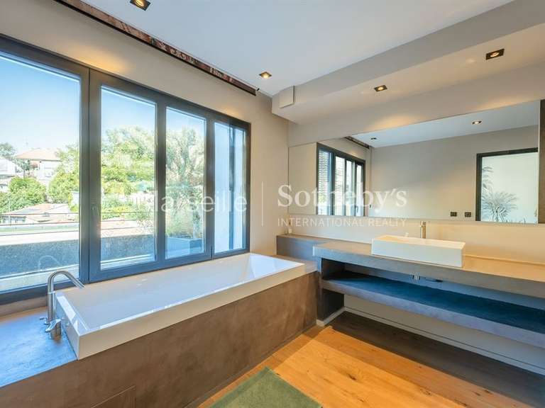 House Marseille 7e - 4 bedrooms - 190m²