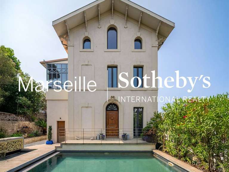 Maison Marseille 7e - 4 chambres - 200m²
