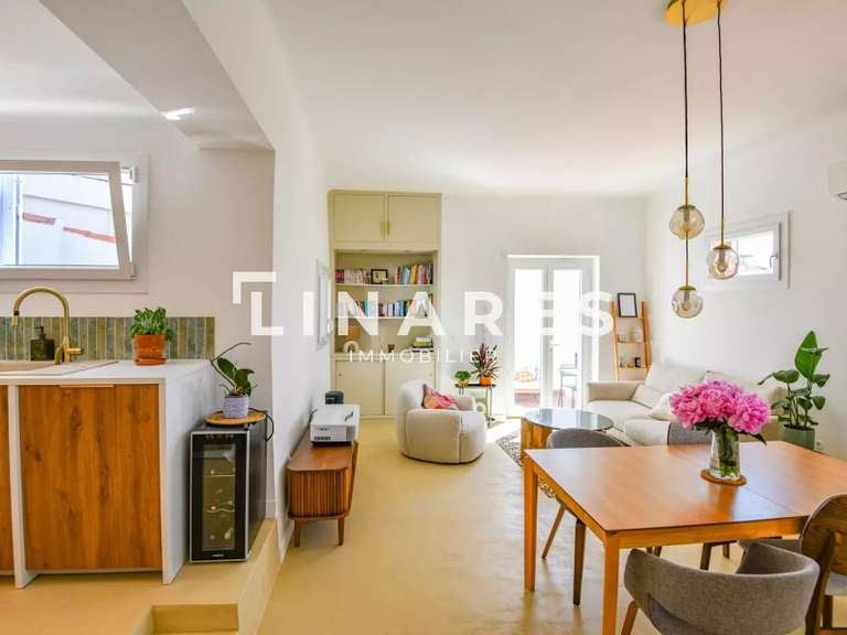 Maison Marseille 7e - 2 chambres - 84m²