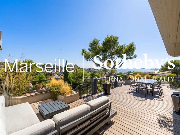 House Marseille 7e - 4 bedrooms - 350m²