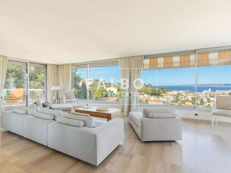 House with Sea view Marseille 7e - 5 bedrooms - 467m²