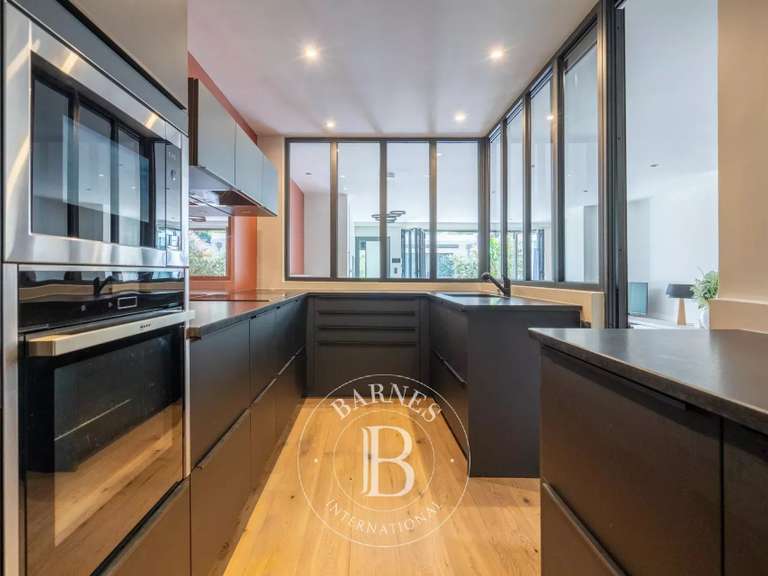 House Marseille 7e - 4 bedrooms - 178m²