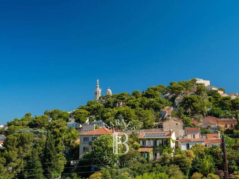 House Marseille 7e - 4 bedrooms - 178m²