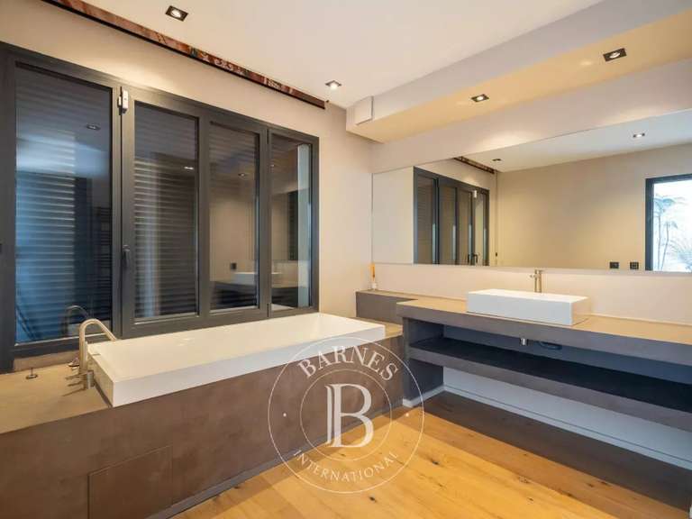 House Marseille 7e - 4 bedrooms - 178m²