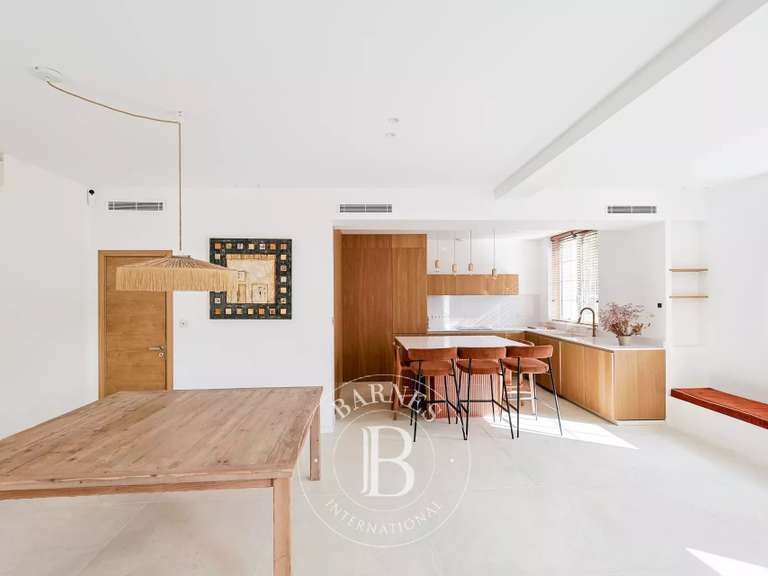 Maison Marseille 7e - 3 chambres - 186m²