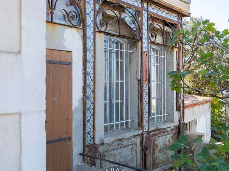 House Marseille 7e - 1 bedroom - 445m²