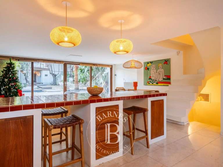 Maison Marseille 7e - 3 chambres - 233m²