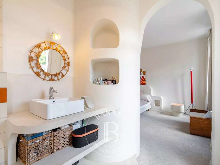 Maison Marseille 7e - 3 chambres - 200m²