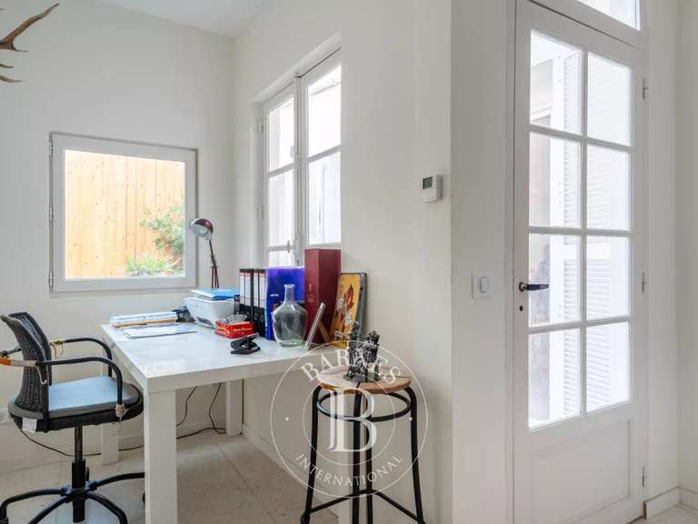 Maison Marseille 7e - 3 chambres - 200m²