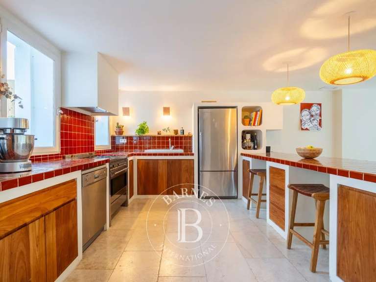 Maison Marseille 7e - 3 chambres - 233m²