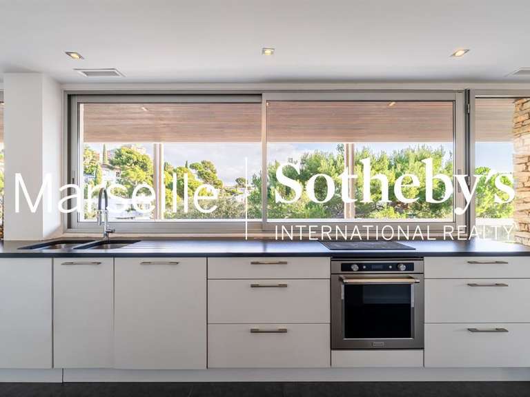 House with Sea view Marseille 7e - 4 bedrooms - 252m²